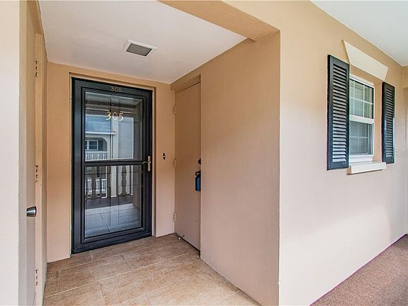 5th image of 155 Bluff View Dr APT 305