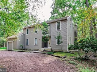 16 Dickson Dr, Medford, NJ 08055