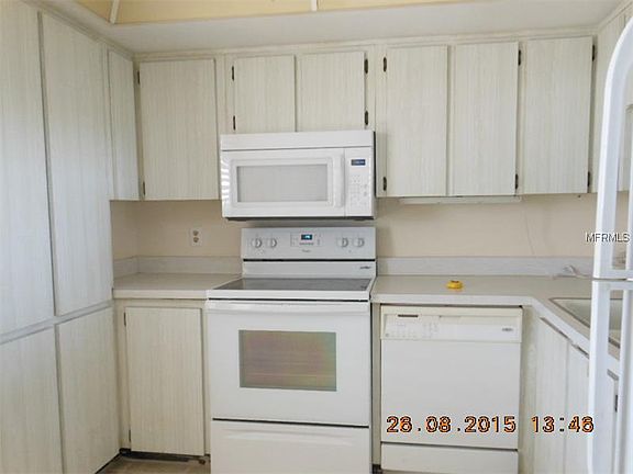 3rd image of 2621 Cove Cay Dr Unit 806