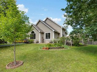 4401 Livingston Dr, Eagan, MN 55123