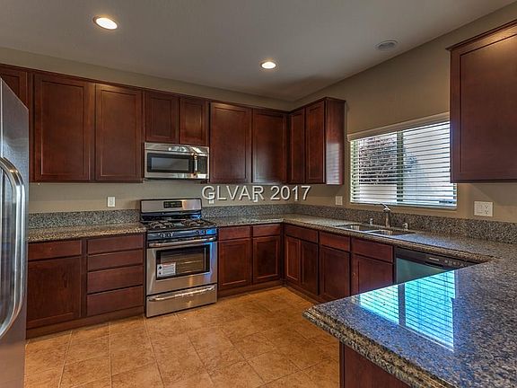 2nd image of 5551 Jett Canyon St