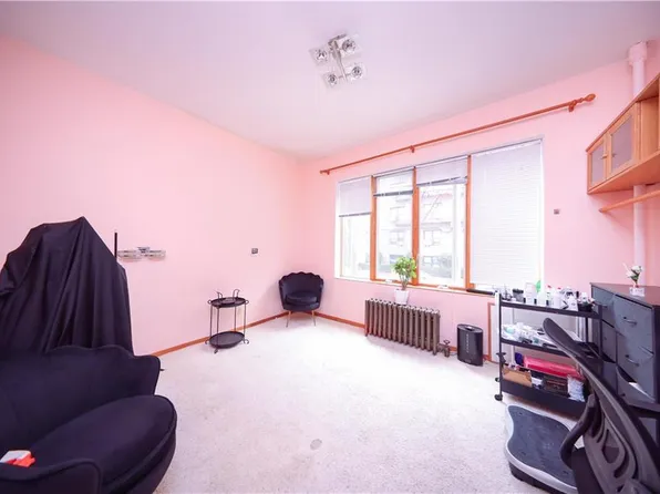 2391 East 3rd Street image 23 of 33