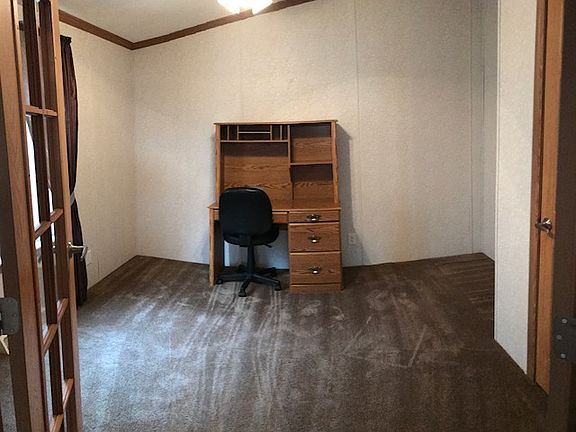 Bedroom/Den