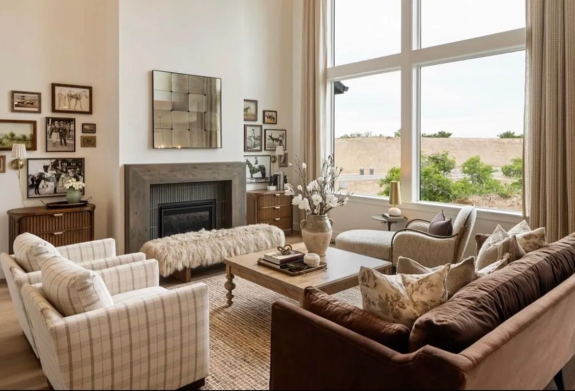 4 bed, 4800 sqft, $5,000 — Photo 3