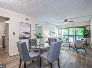 805 N Howard St APT 146, Alexandria, VA 22304