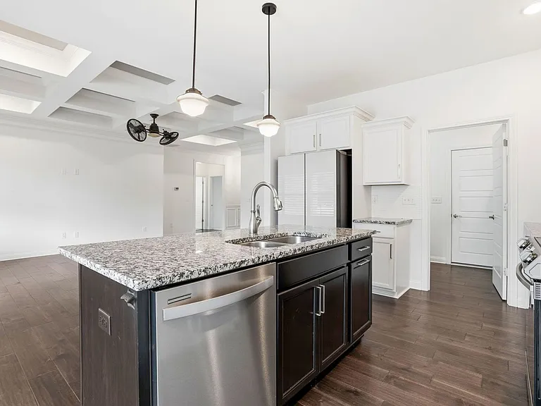 2035 Prestwick Pl — Photo 19