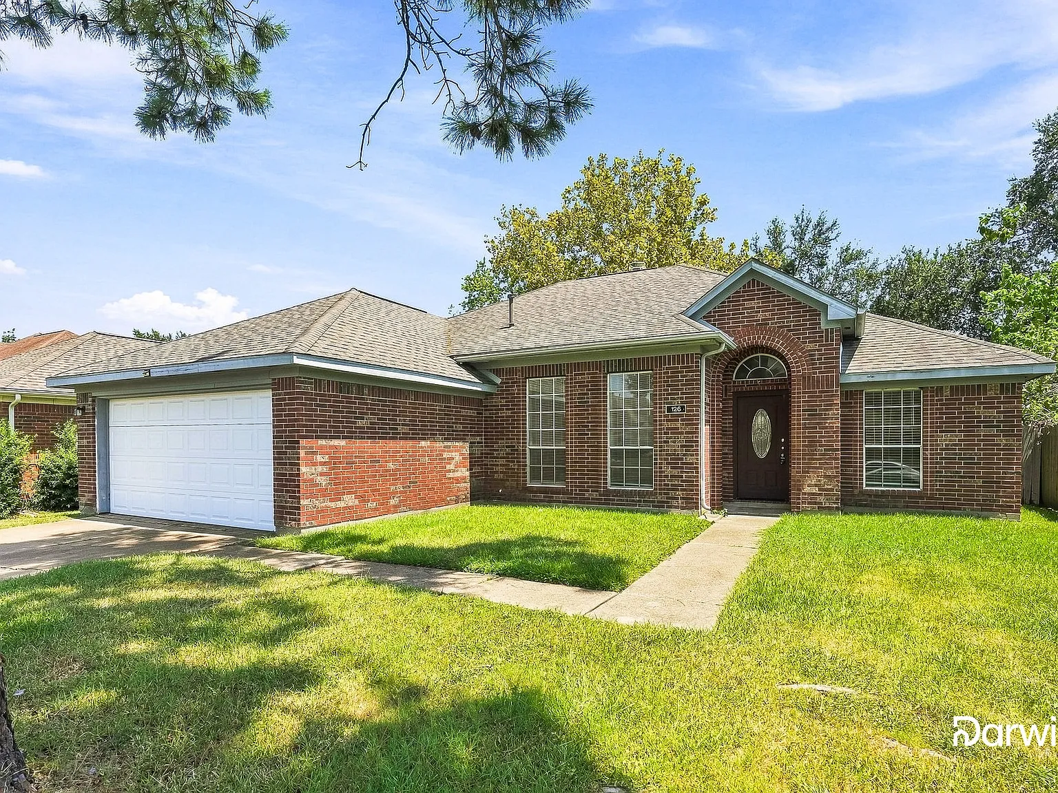 4 bed, 2.0 bath, 1857 sqft, $2,250 — Photo 2