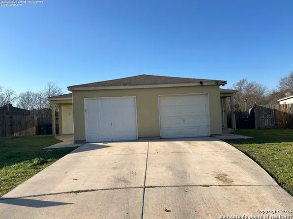 6304 Green Top Dr, San Antonio, TX 78233
