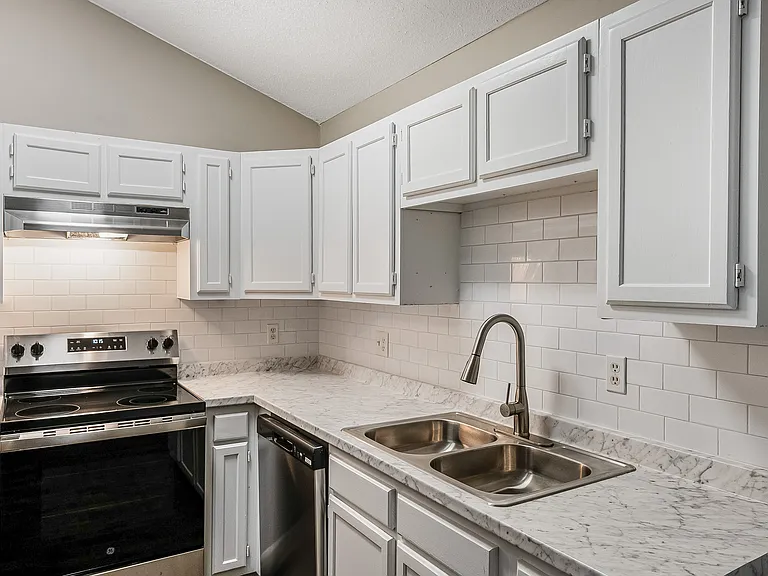 3010 Sherrill Ave #3010 — Photo 19