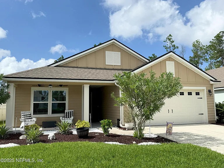 649 Shetland Dr — Photo 1