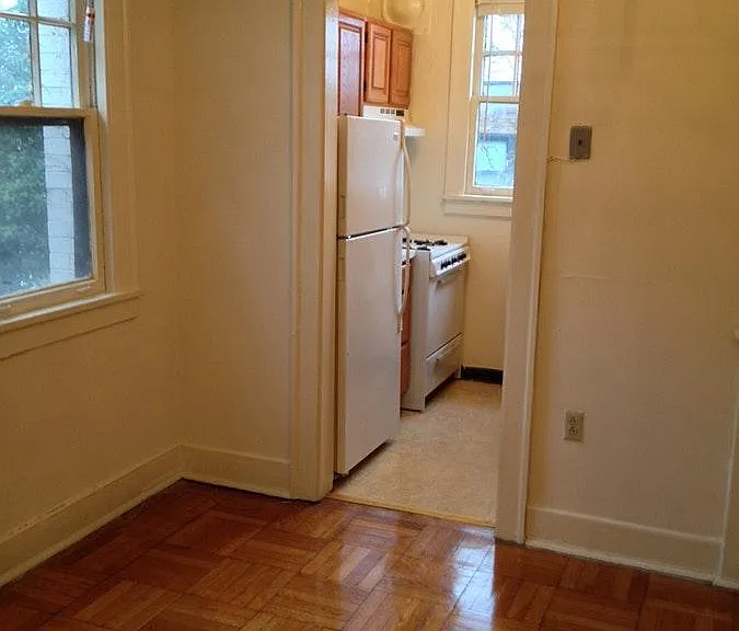 5920 Walnut St #204 — Photo 5