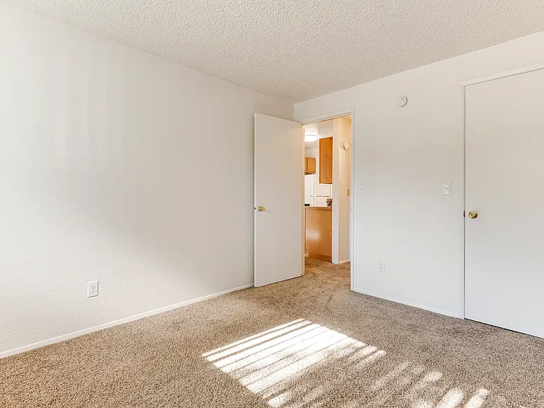 Country Meadows Estates — Photo 21