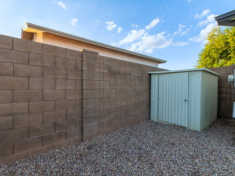 1845 E Julie Dr — Photo 63