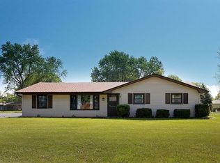 2412 Eastline Dr, Joliet, IL 60431