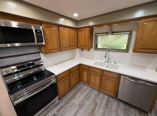 506 Five Mile Dr, Ithaca, NY 14850