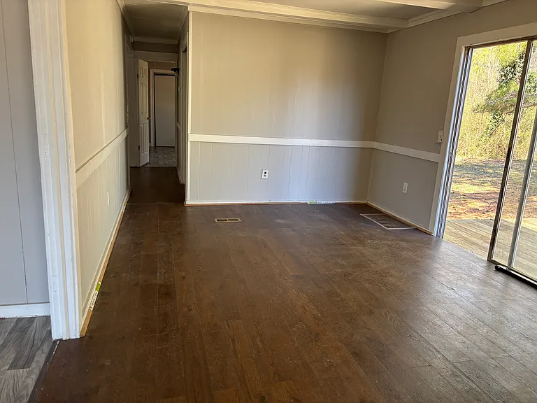 177 Williams St — Photo 23