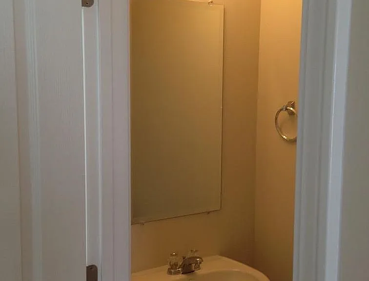 4017 Swinton St — Photo 19