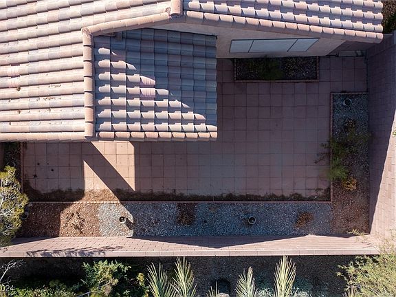 3rd image of 3874 Sedgewick Ct
