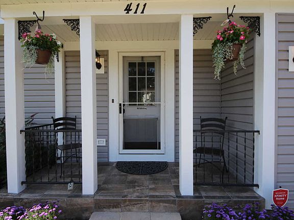 2nd image of 411 Harbor Dr