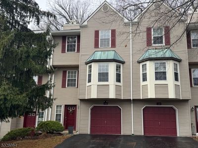 122 Pinehurst Dr, Washington, NJ, 07882
