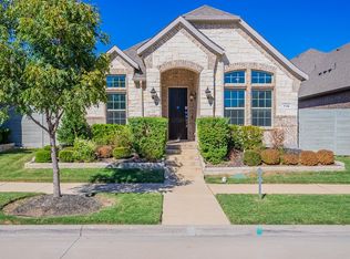 716 Boardwalk Way, Roanoke, TX 76226