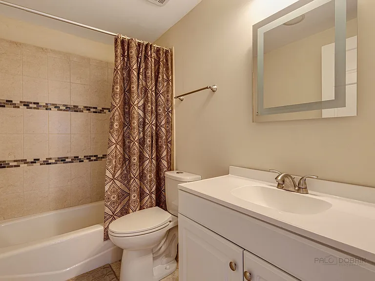 219 Kendrick Ct #219 — Photo 18