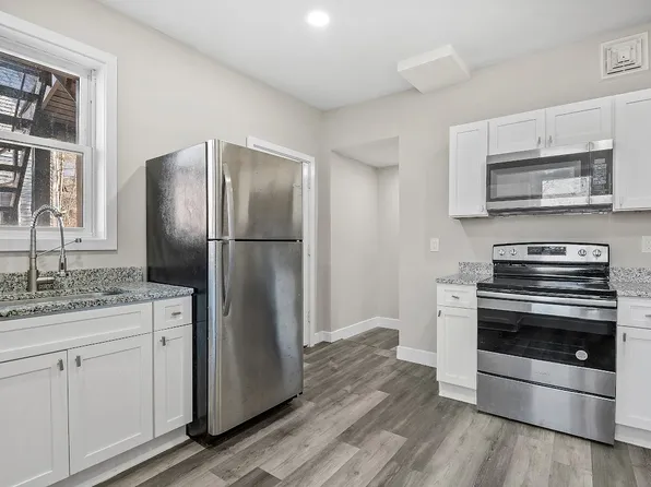 183 N Main St #5, Pittston, PA 18640