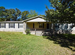 1101 Sheppard Ln, Gladewater, TX 75647