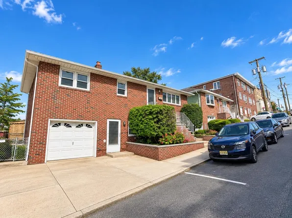 1114 92nd St, North Bergen, NJ 07047