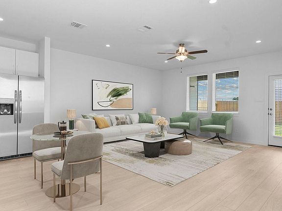 2nd image of 2115 Olivos St