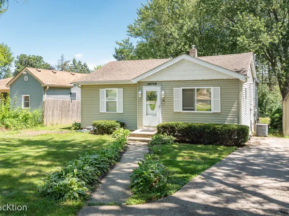 36759 N Wildwood Dr, Lake Villa, IL 60046