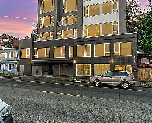 2nd image of 17XX Harbor Ave SW #301
