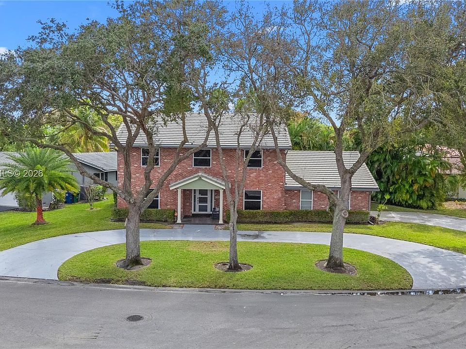 1st image of 11069 Glenwood Dr