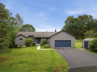 6 Fairview Ter, Oswego, NY 13126