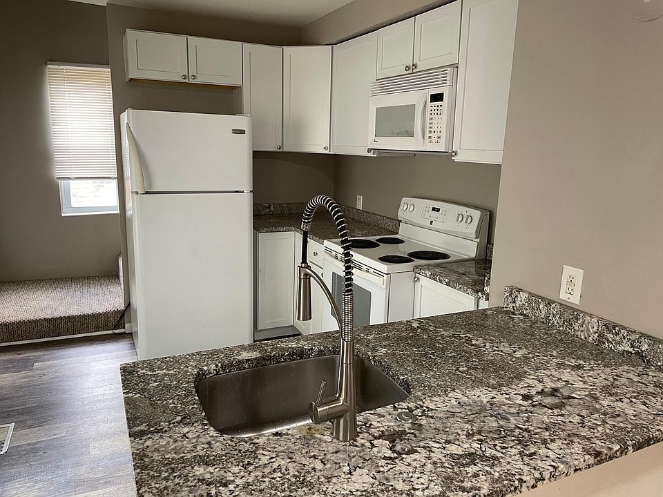 1st image of 359 W Harwood Ave