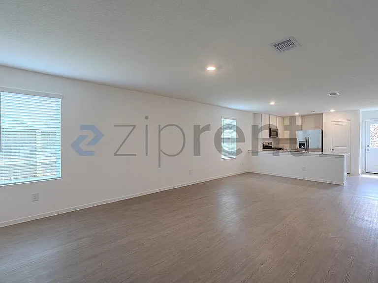 16850 Spotted Oak Dr — Photo 6