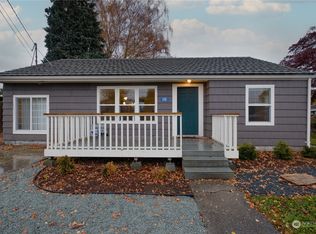 118 N McKinley St, Burlington, WA