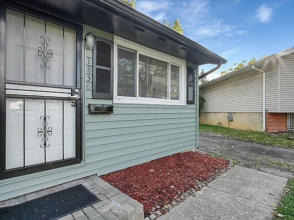 5th image of 1836 Penfield Ct S