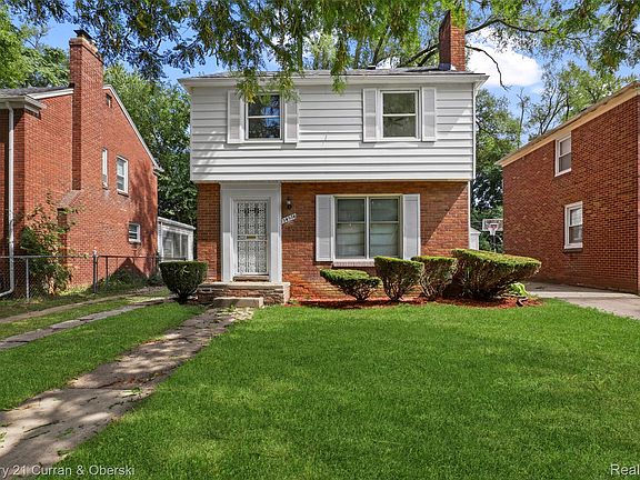 2nd image of 14574 Vaughan St