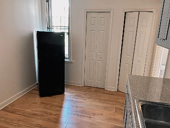 4th image of 2237 N Camac St Floor 2