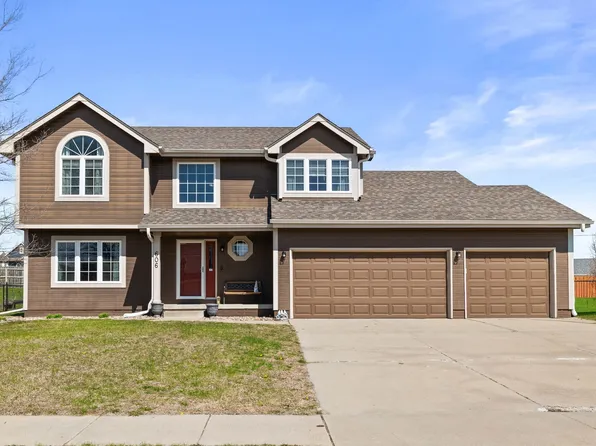 606 NW 17th St, Ankeny, IA 50023