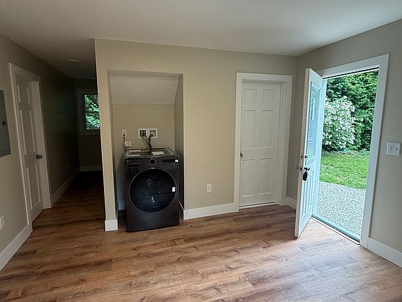 5th image of 21 Arden Rd