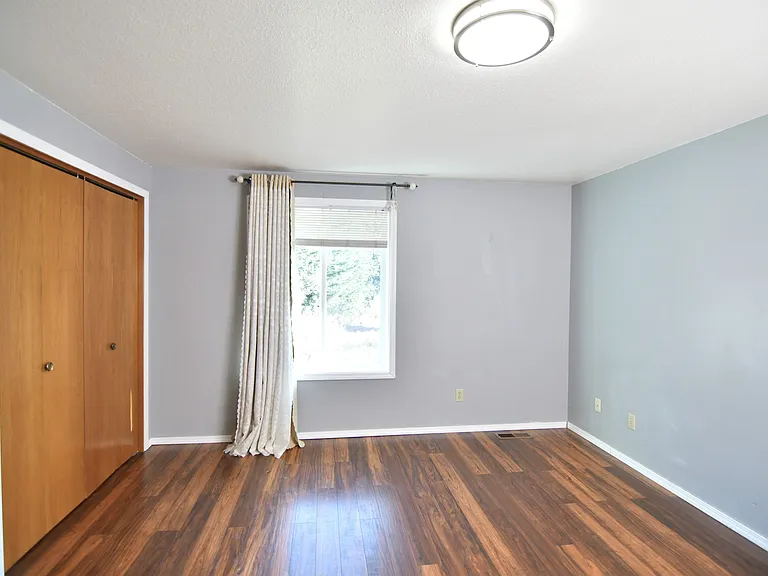 2739 Walker Ct SE — Photo 20