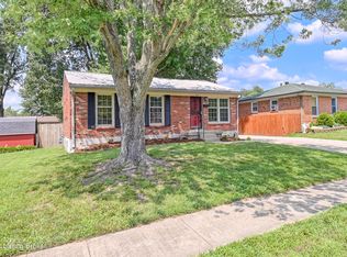 4105 Carbine Ln, Louisville, KY 40229