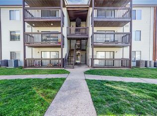 222 Wells Ct, Hampton, VA 23666