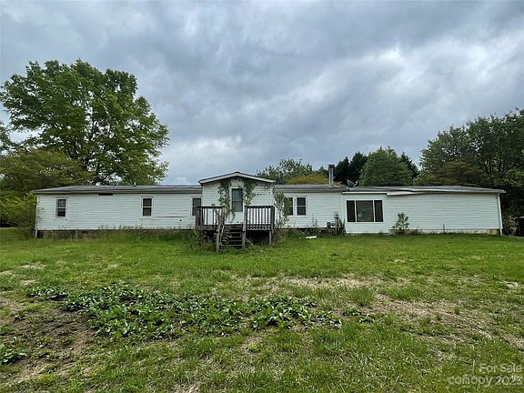 5th image of 110 Peace Ln