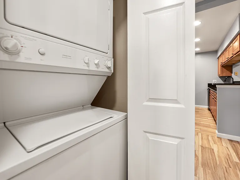 3309 Wyndham Cir #1183 — Photo 24