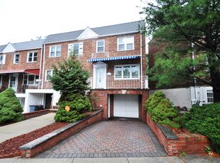 6933 Trotting Course Ln, Rego Park, NY 11374