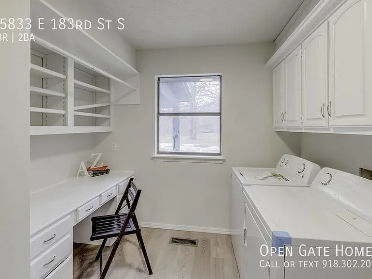 15833 E 183rd St S — Photo 9