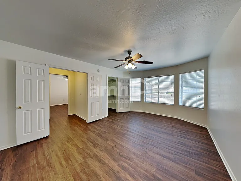 539 S Apache Dr — Photo 12